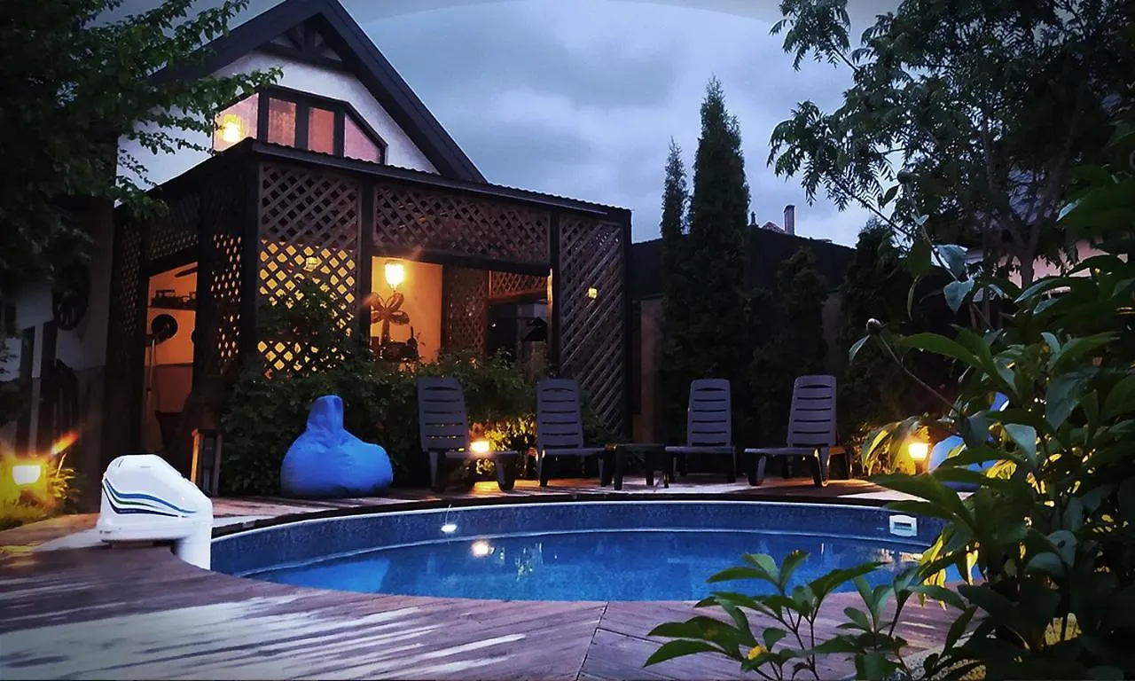 Вилла Eco-House Peri With A Pool And In The Garden Near Kyiv Khotov Украина